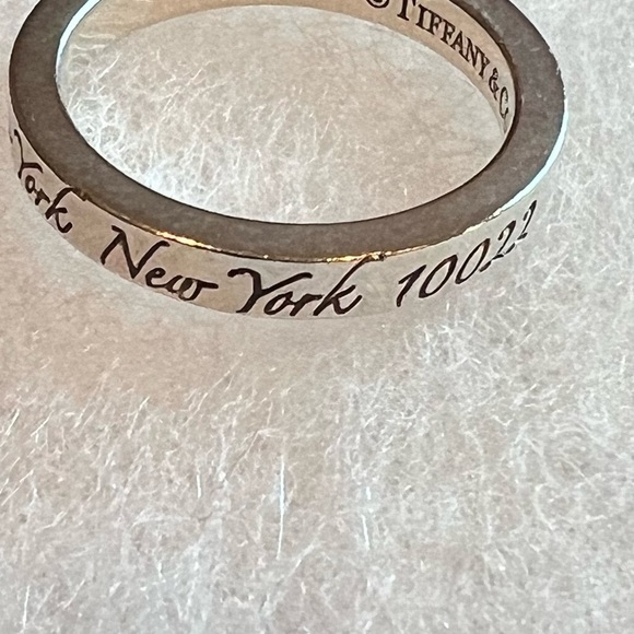 Tiffany & Co. 727 Fifth Ave NY Silver 925 Ring, Size 5 - Picture 6 of 8